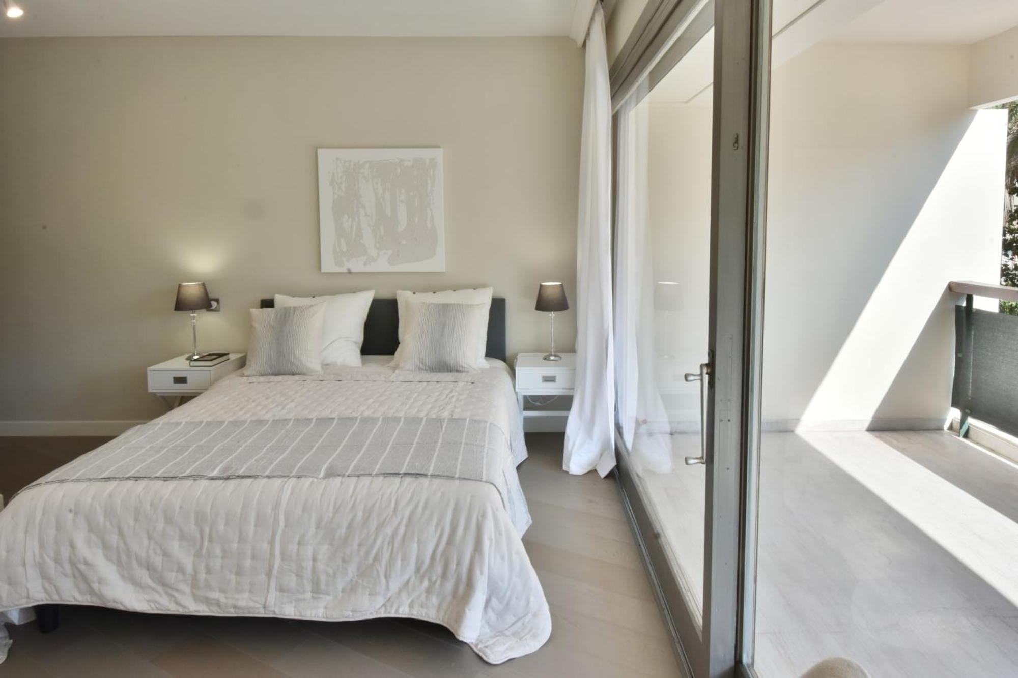 Cannes - 2-Br Flat 15-Min Walk To The Beaches Exterior photo