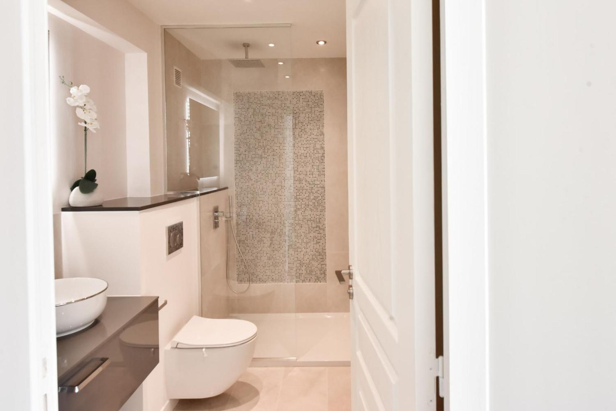 Cannes - 2-Br Flat 15-Min Walk To The Beaches Exterior photo