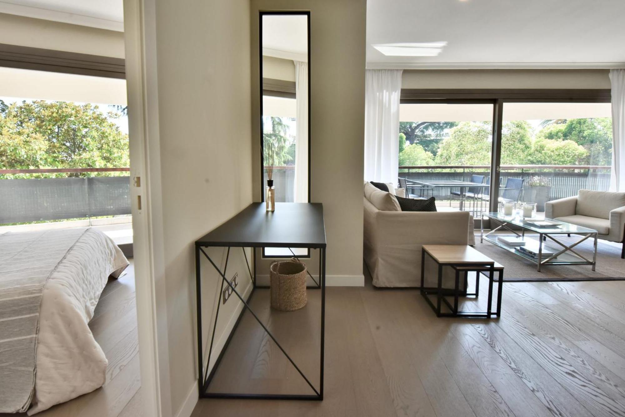 Cannes - 2-Br Flat 15-Min Walk To The Beaches Exterior photo